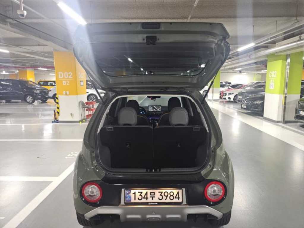 HYUNDAI Casper - Vista 4