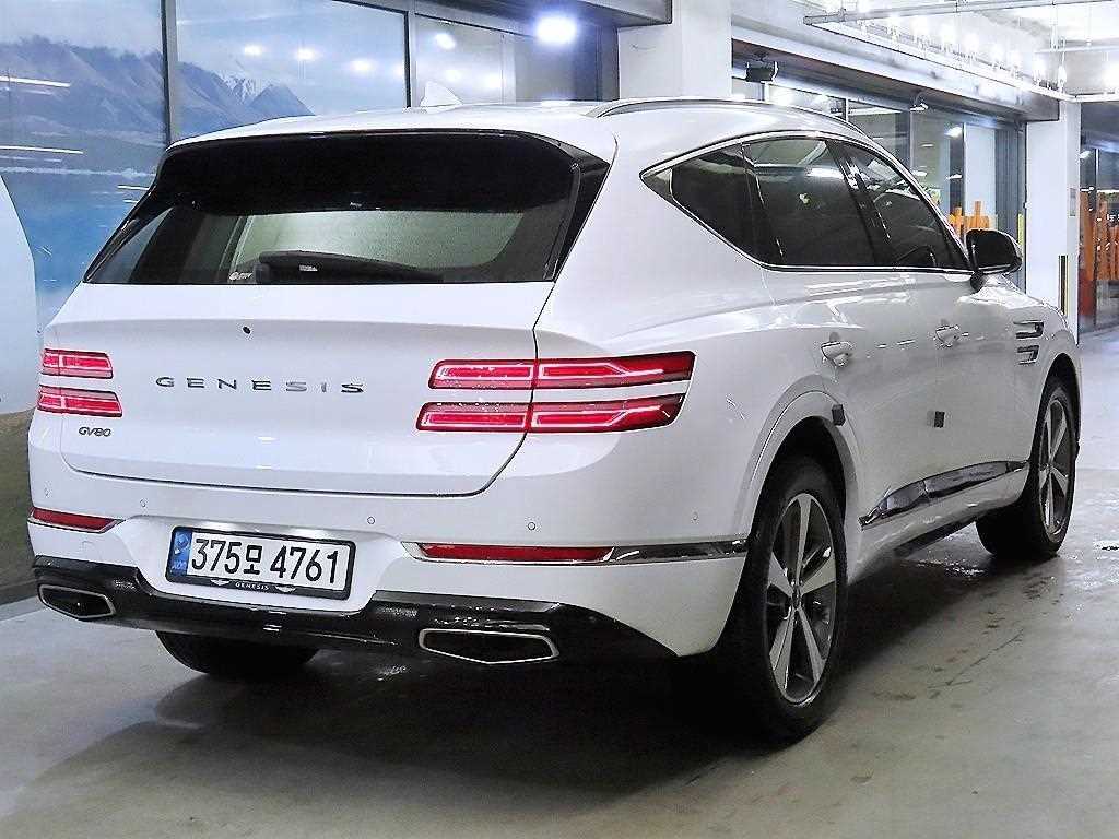 Genesis GV80 - Vista 4