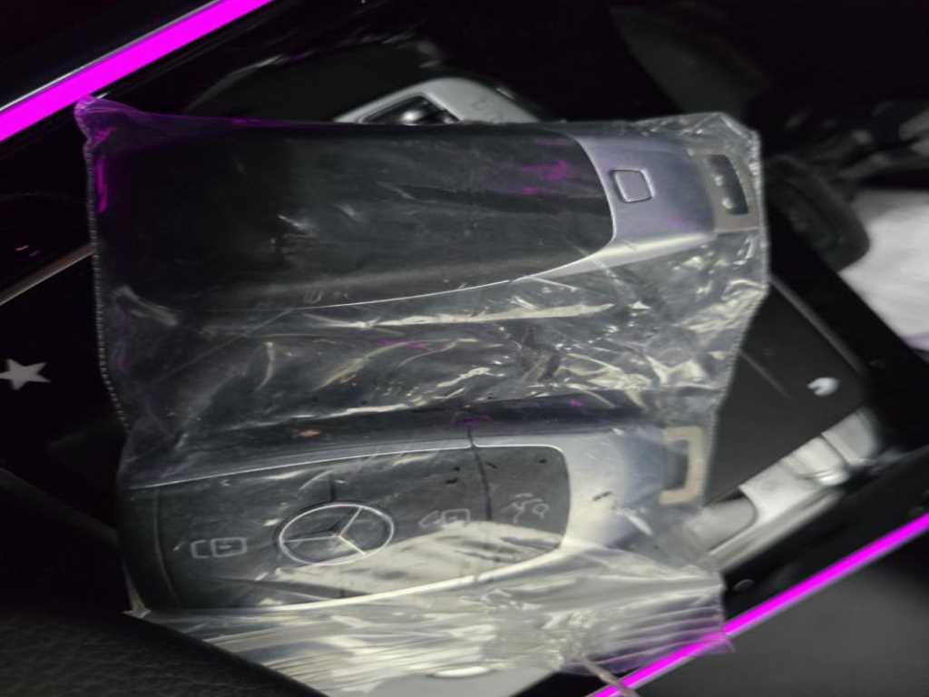 Mercedes Benz GLB Class - Vista 9