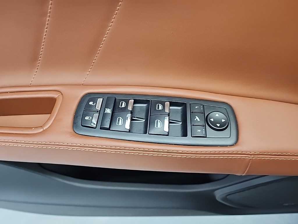 Maserati Quattroforte 2020 - Importación desde Corea - HF Imports Iquique - Foto 17