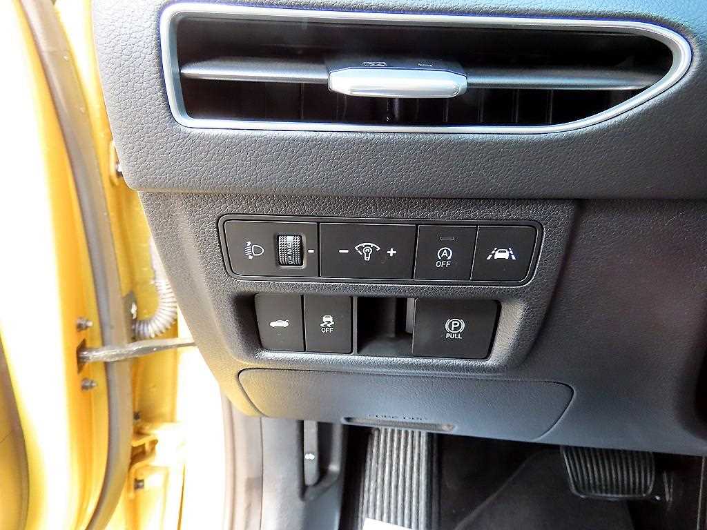 HYUNDAI Sonata - Vista 11