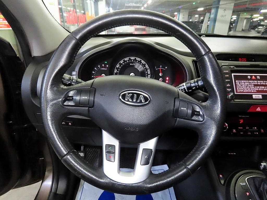 KIA Sportage - Vista 8