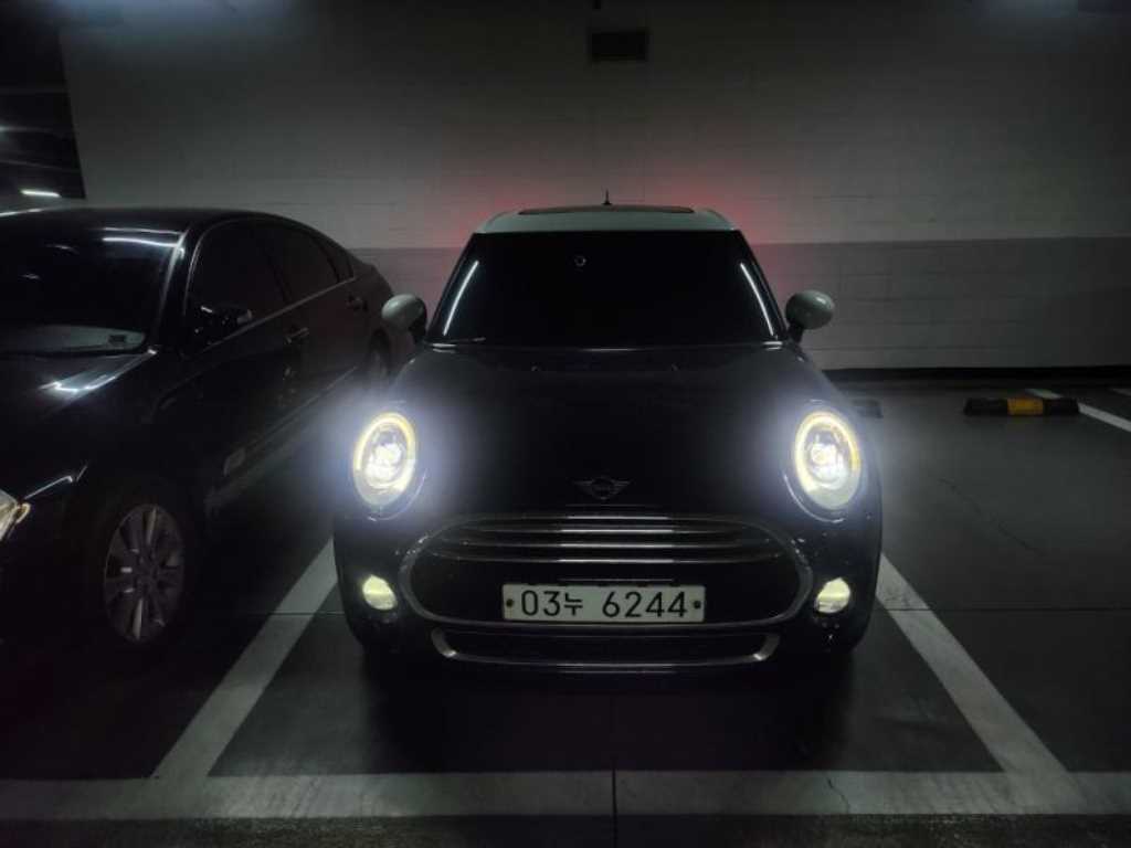 Mini Cooper - Vista 2