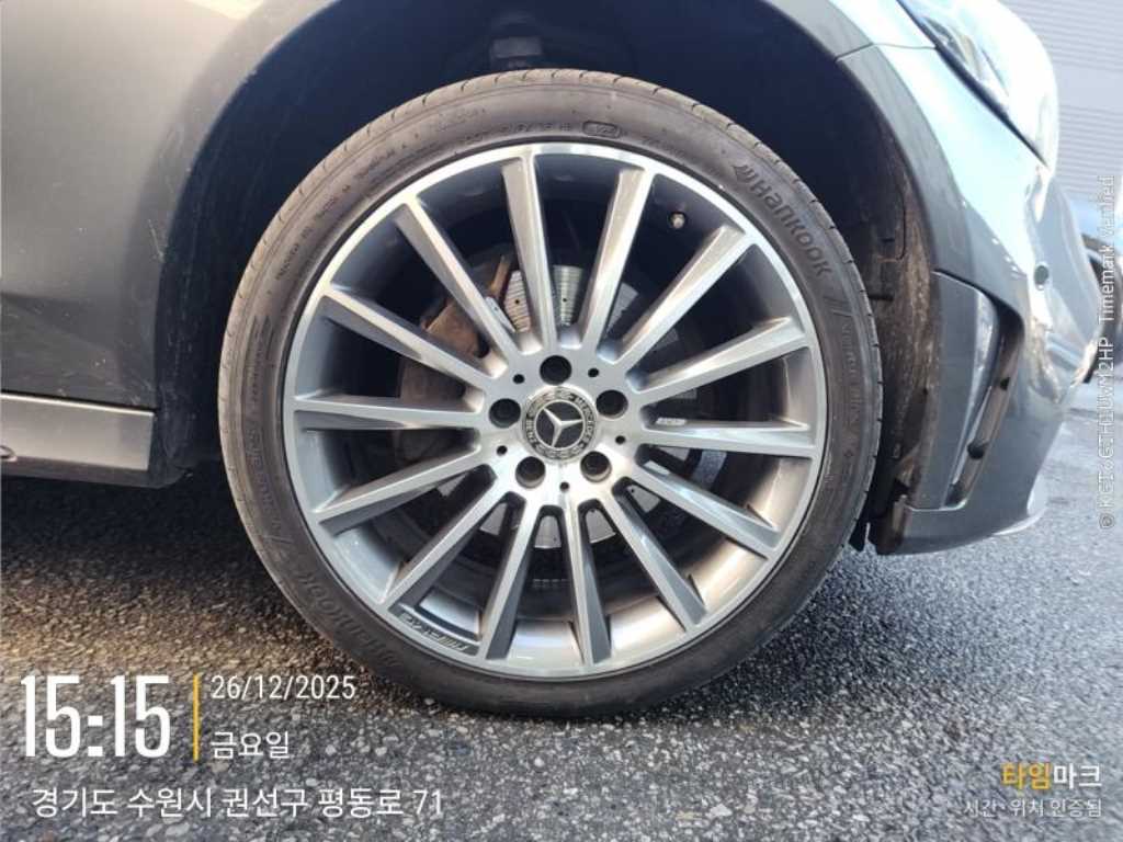 Mercedes Benz C Class - Vista 7