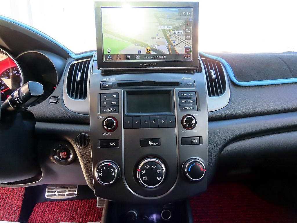 KIA Forte 2011 - Importación desde Corea - HF Imports Iquique - Foto 13