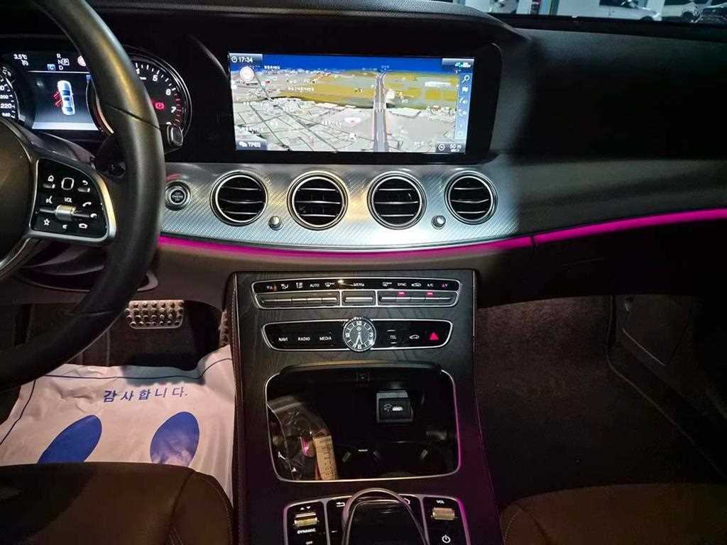 Mercedes Benz E class 2020 Gris - Importación desde Corea - HF Imports Iquique - Foto 14