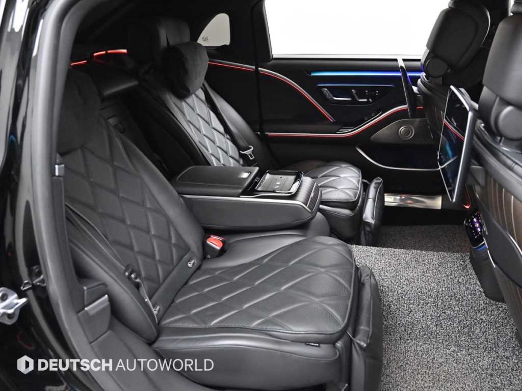 Mercedes Benz S Class - Vista 12