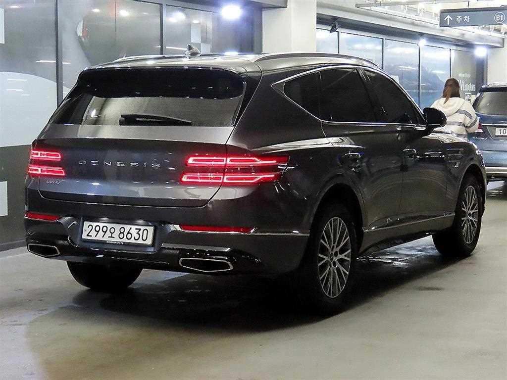 Genesis GV80 - Vista 4