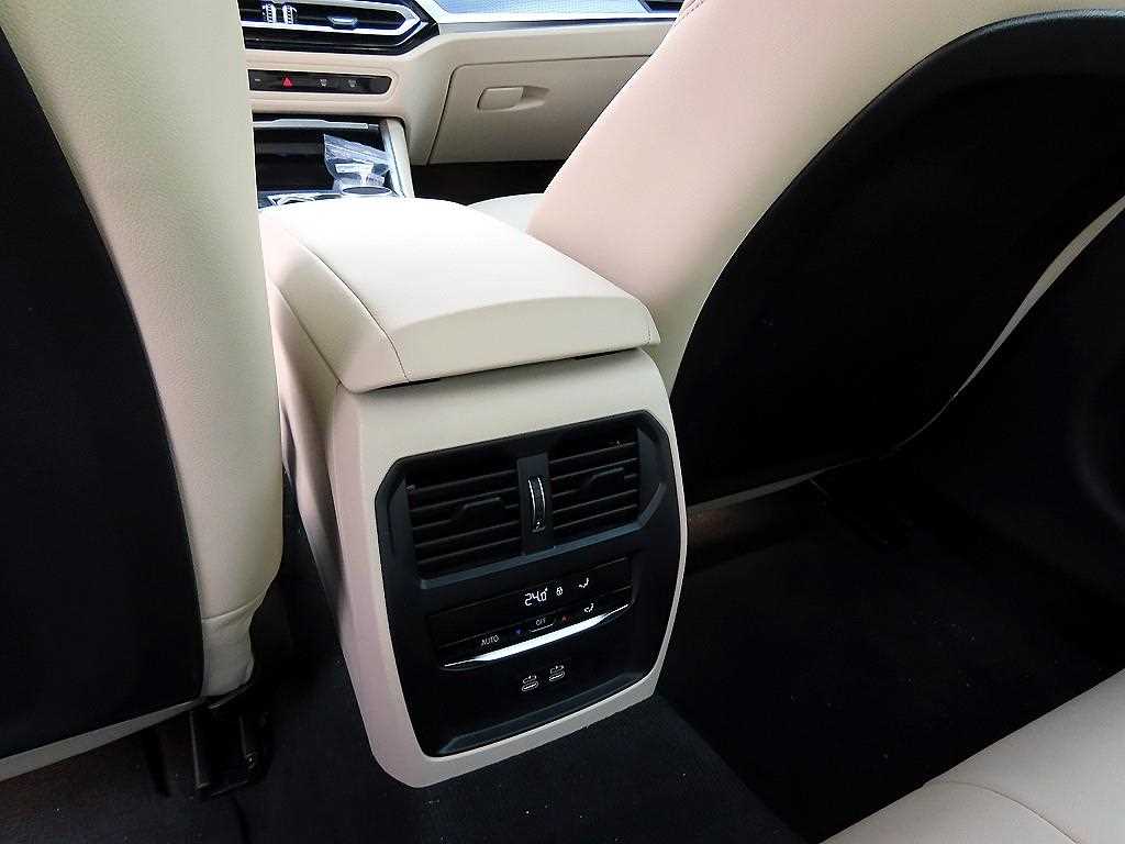 BMW 3 series 2024 Blanco - Importación desde Corea - HF Imports Iquique - Foto 15