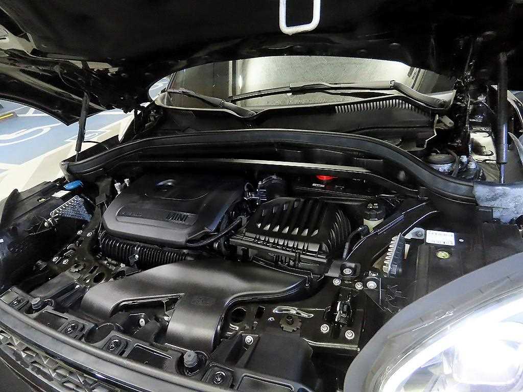 Mini Countryman 2023 Negro - Importación desde Corea - HF Imports Iquique - Foto 19