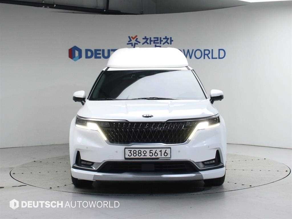 KIA Carnival - Vista 3