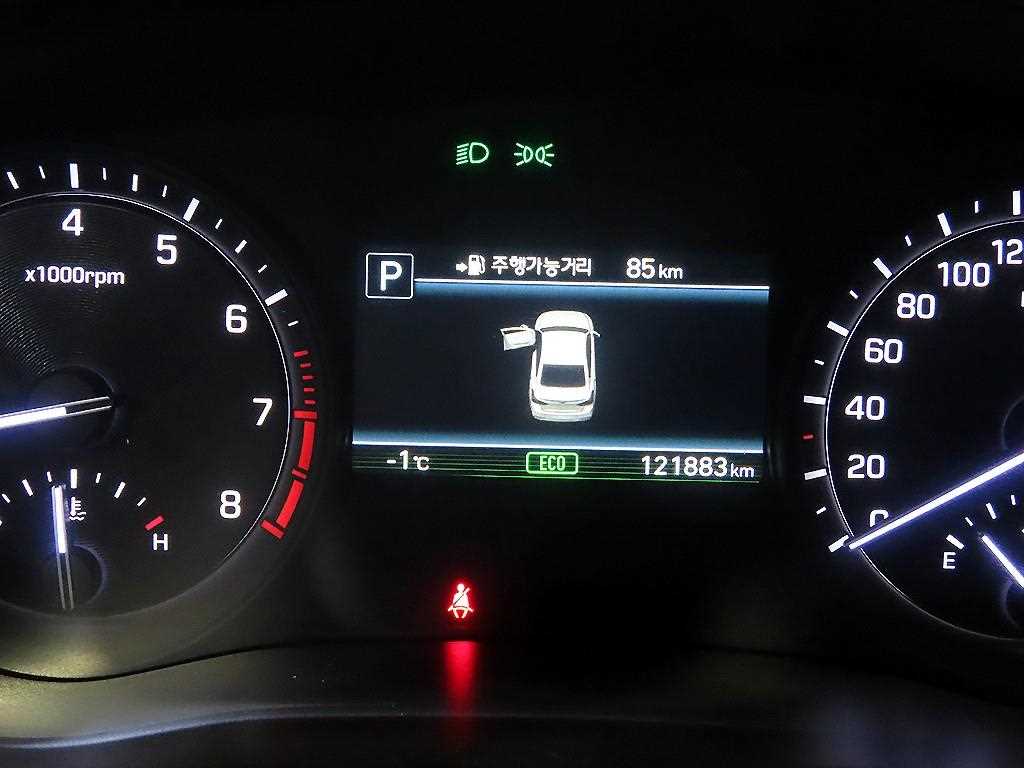 Genesis G80 - Vista 9