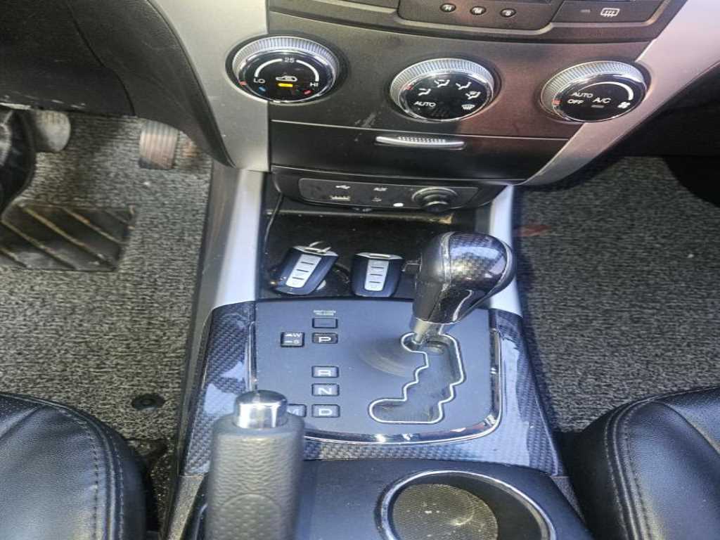 Ssangyong Korando - Vista 8