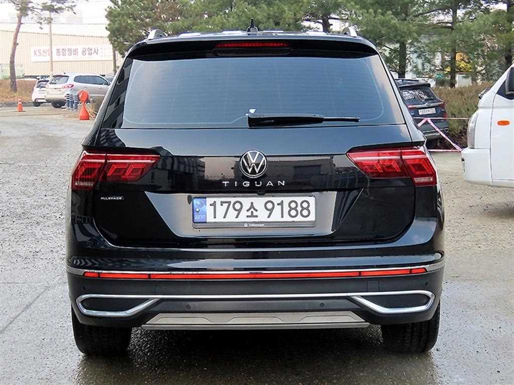 Volkswagen Tiguan - Vista 4