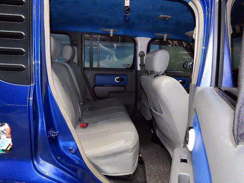 Nissan Cube - Vista 7