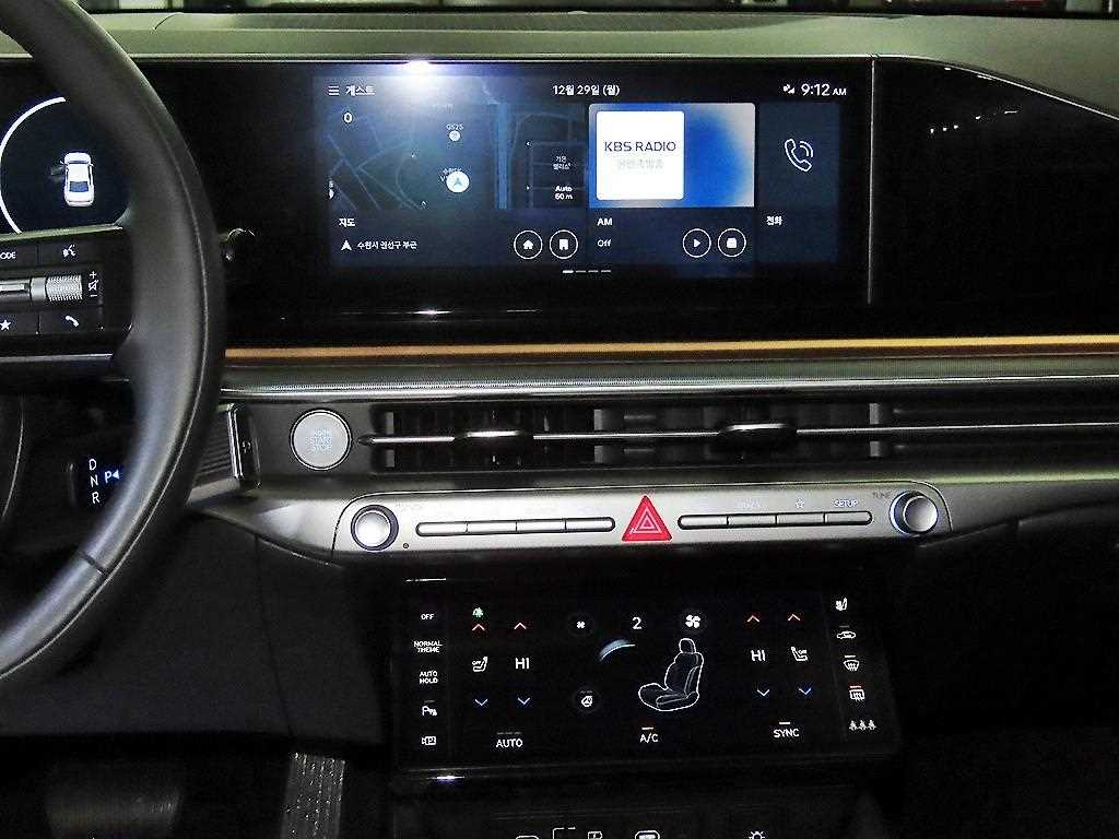 HYUNDAI Grandeur - Vista 11