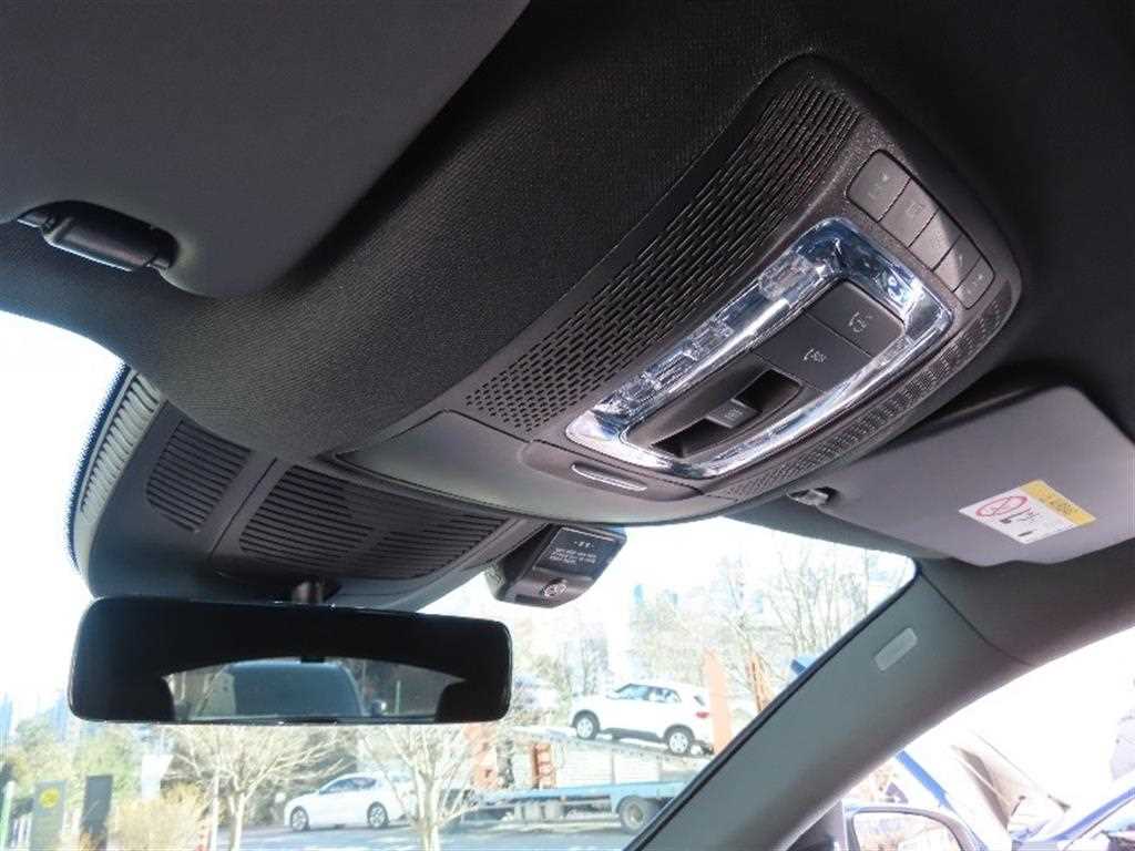 Mercedes Benz GLE Class - Vista 10