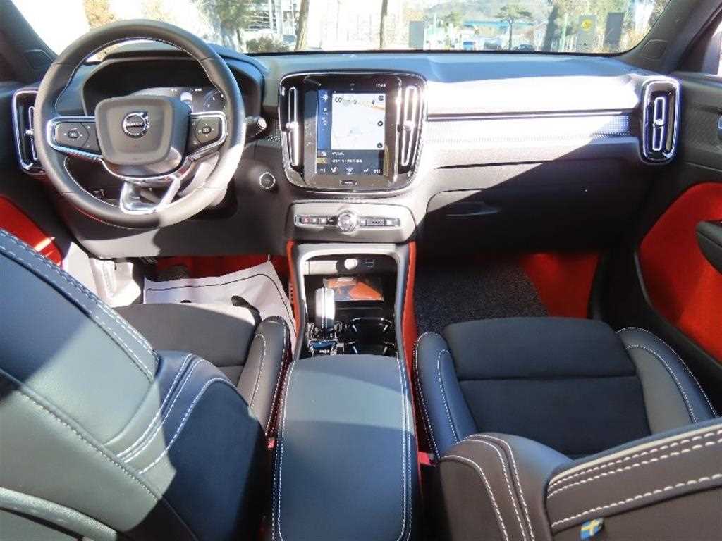 Volvo XC40 2021 Gris - Importación desde Corea - HF Imports Iquique - Foto 15