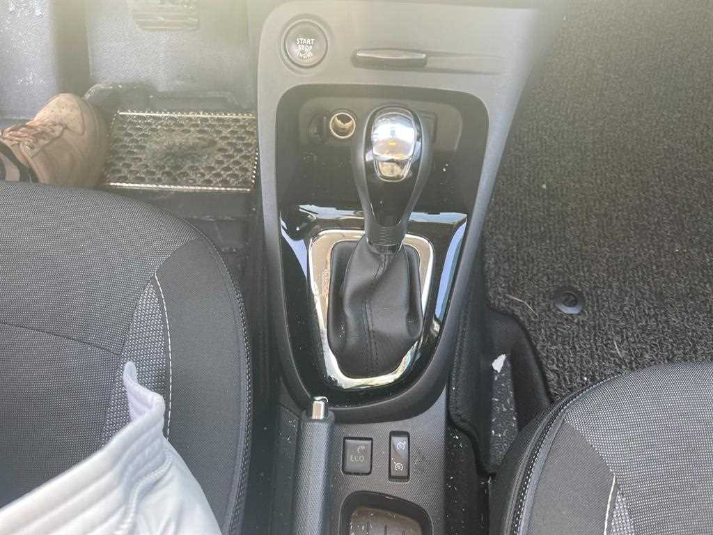 SAMSUNG QM3 - Vista 8