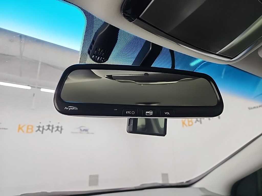 HYUNDAI Grandeur 2014 Negro - Importación desde Corea - HF Imports Iquique - Foto 16