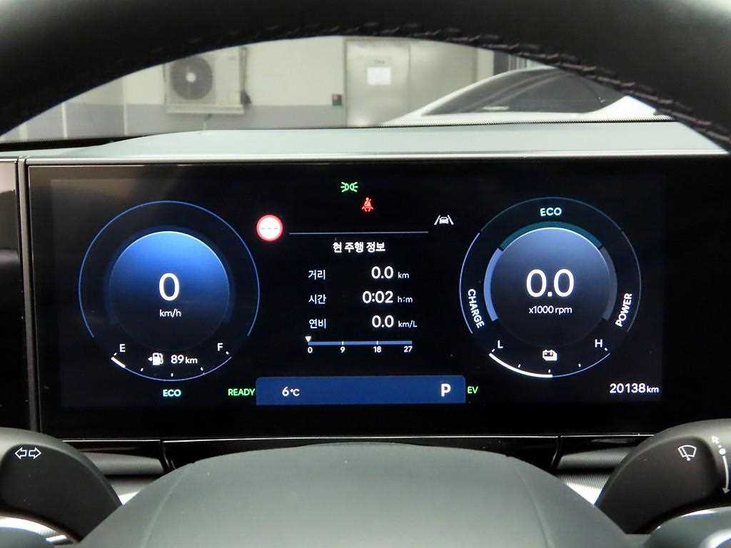 HYUNDAI Grandeur - Vista 6