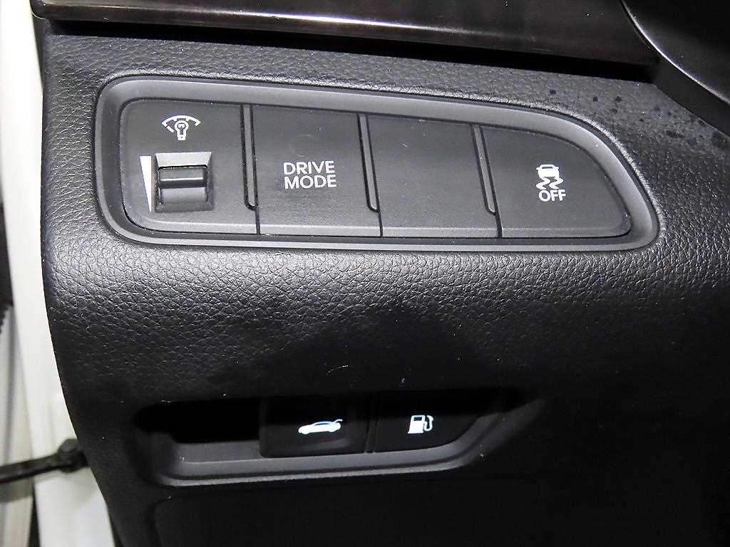 HYUNDAI Grandeur 2017 Blanco - Importación desde Corea - HF Imports Iquique - Foto 13