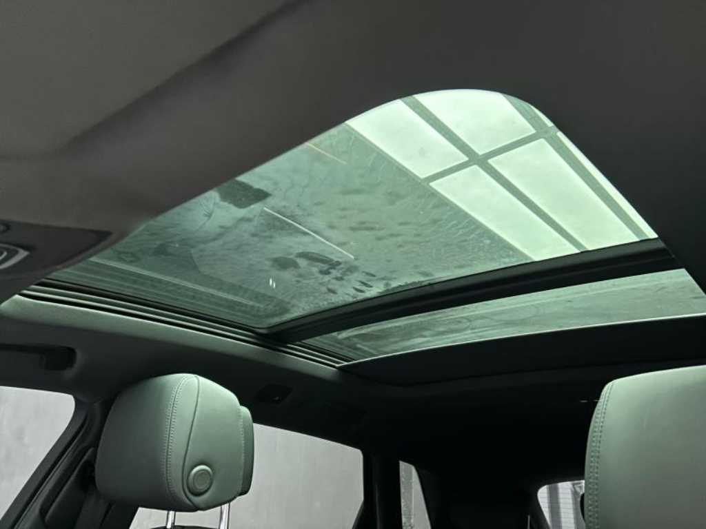 Audi e-Tron - Vista 12