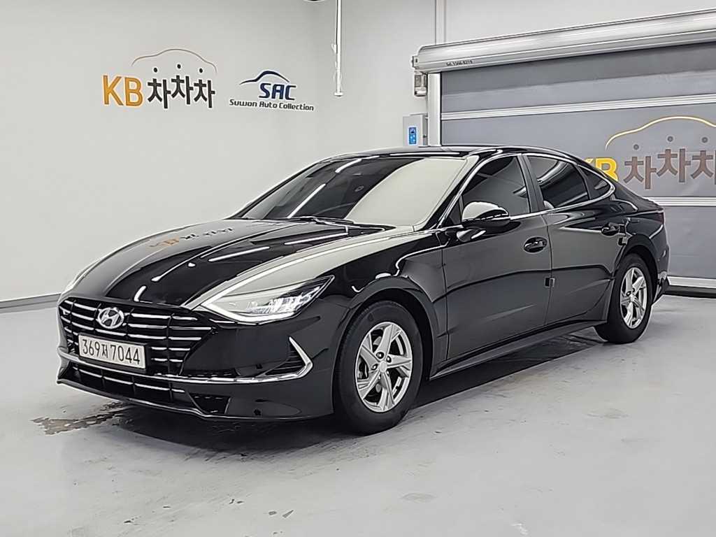 HYUNDAI Sonata 2023 Negro - Importación desde Corea - HF Imports Iquique - Foto 1
