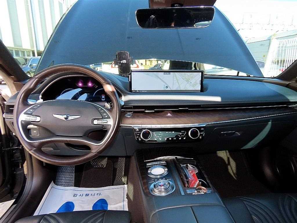 Genesis G80 - Vista 7