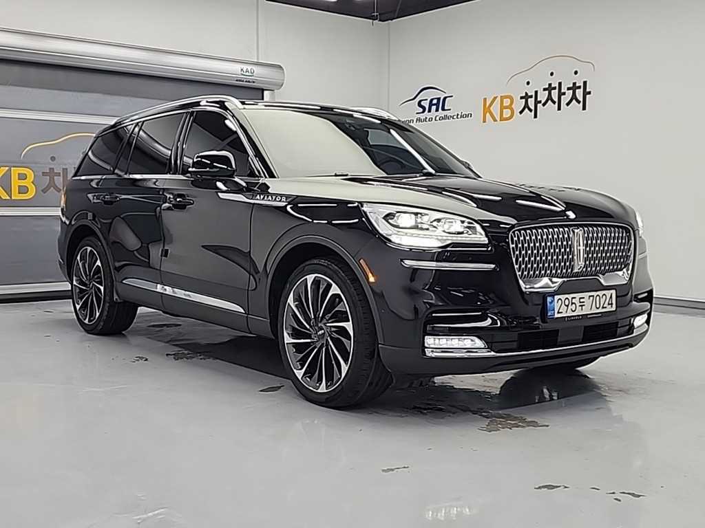 Lincoln Aviator - Vista 4
