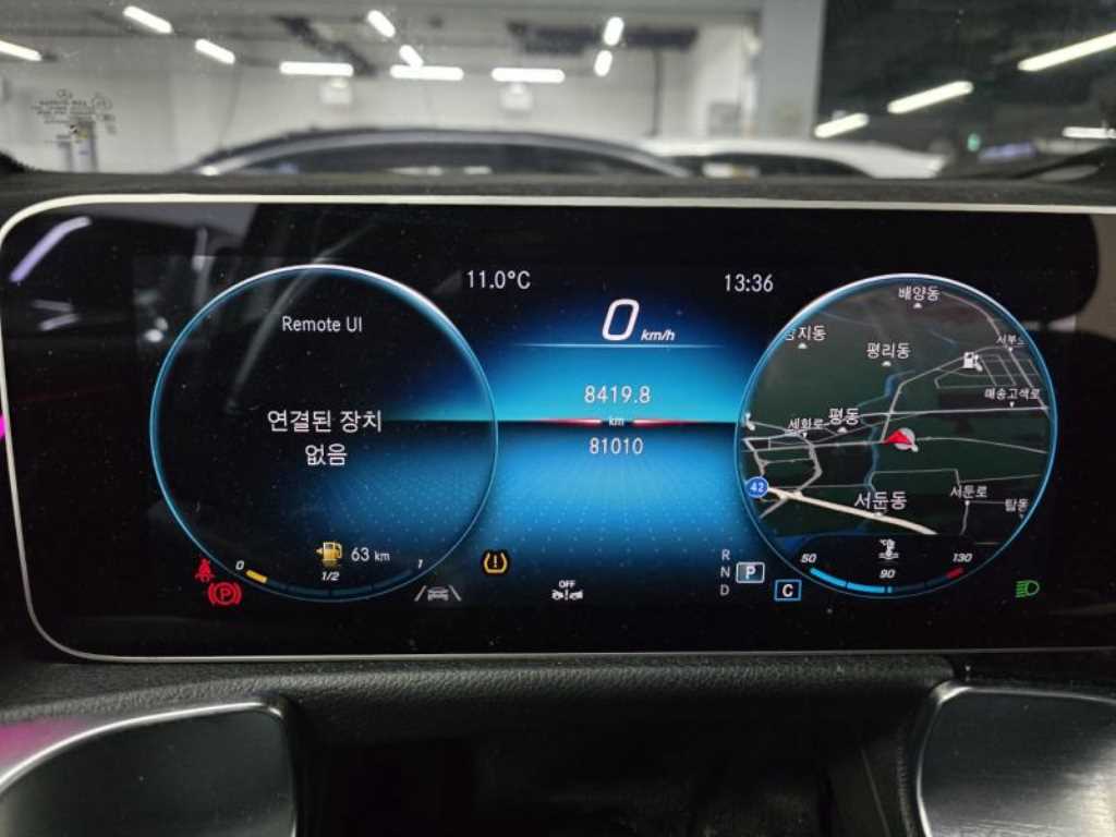 Mercedes Benz GLB Class - Vista 4