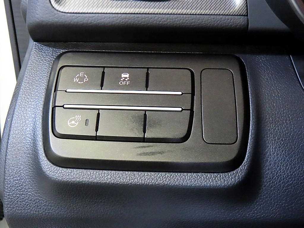 Ssangyong Tivoli 2017 Blanco - Importación desde Corea - HF Imports Iquique - Foto 14