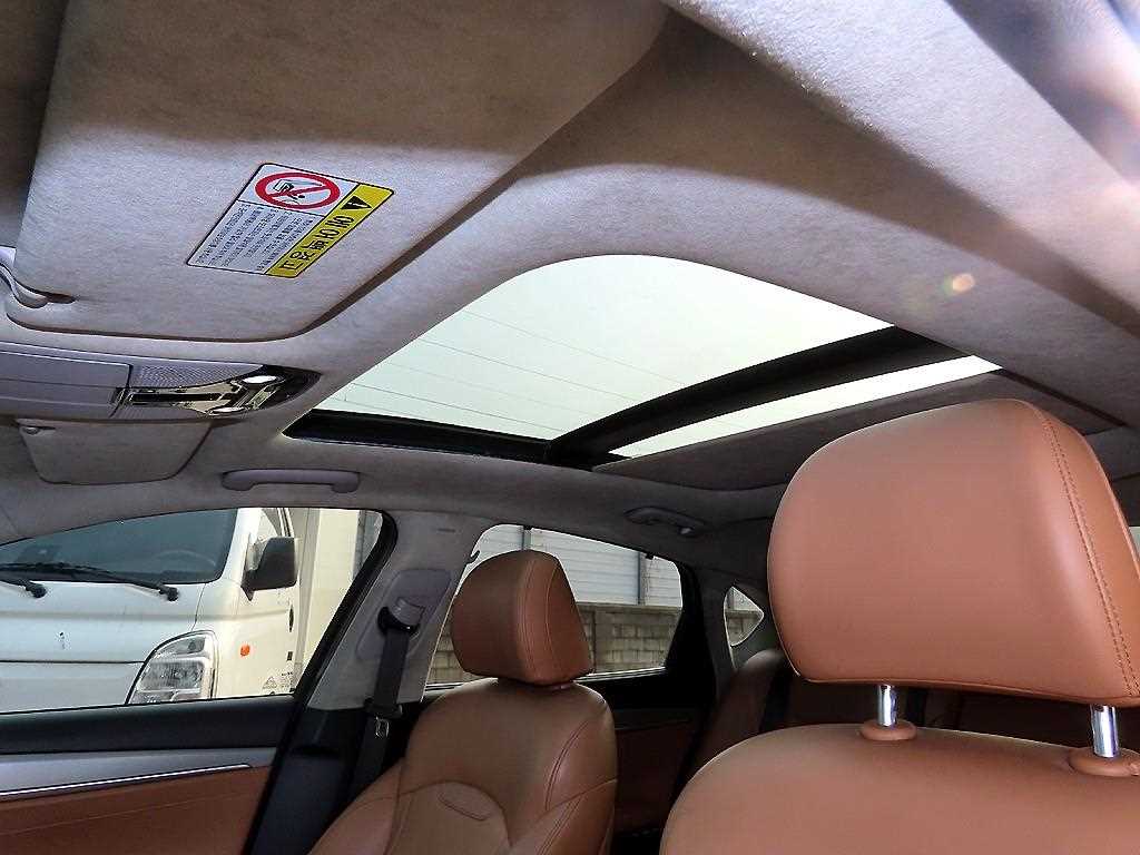 HYUNDAI Grandeur 2018 Blanco - Importación desde Corea - HF Imports Iquique - Foto 17