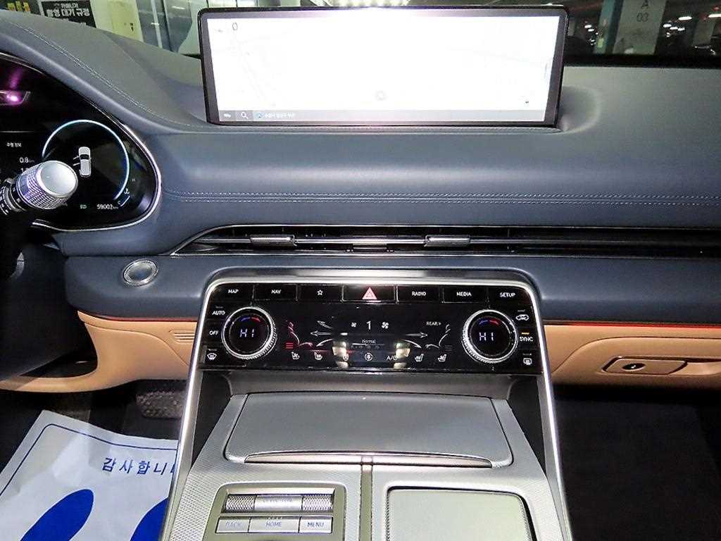 Genesis GV80 - Vista 11