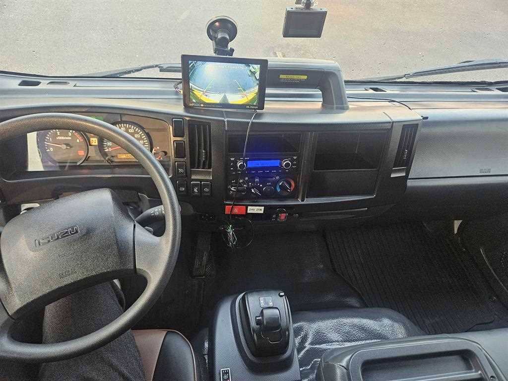 medium and large cargo truck 2024 Blanco - Importación desde Corea - HF Imports Iquique - Foto 14