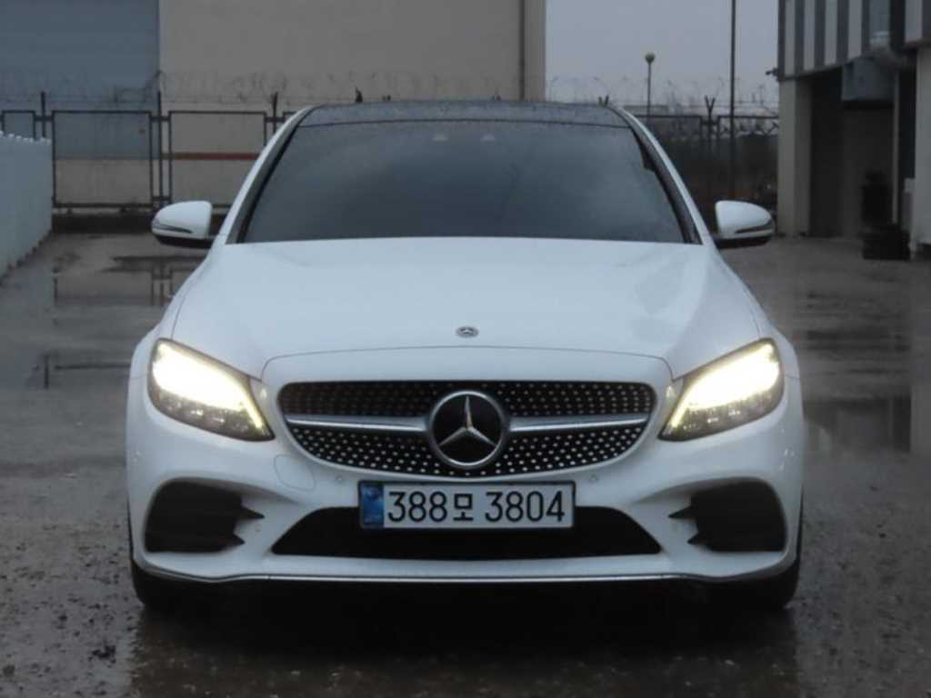 Mercedes Benz C Class 2021 Blanco - Importación desde Corea - HF Imports Iquique - Foto 1