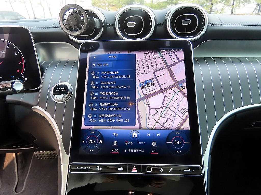 Mercedes Benz GLC Class - Vista 12