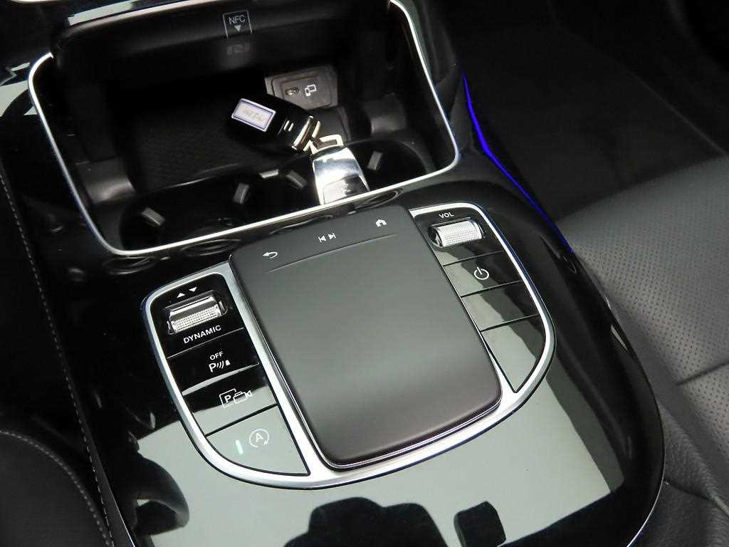 Mercedes Benz E class - Vista 11