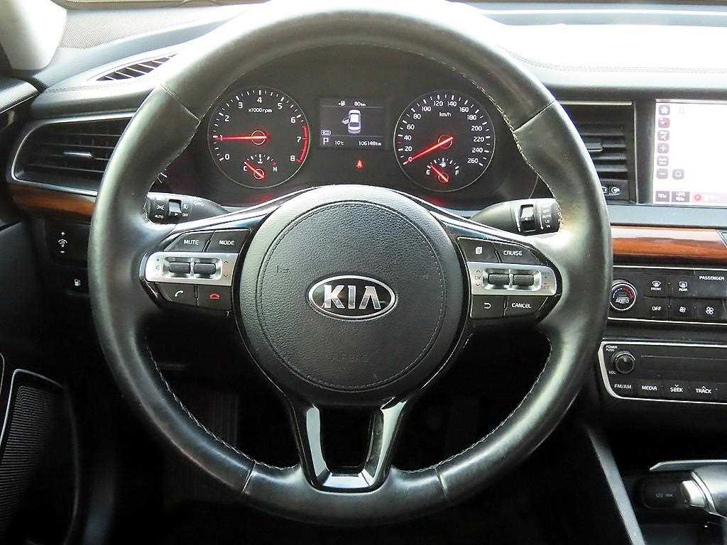 KIA K7 - Vista 7