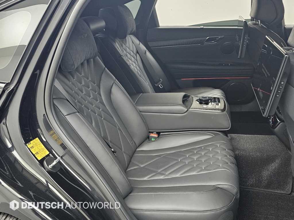 Genesis G80 - Vista 12