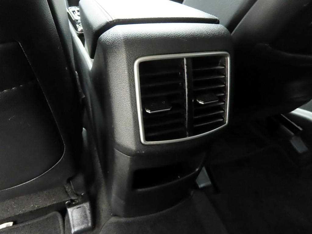 KIA Sportage 2022 Negro - Importación desde Corea - HF Imports Iquique - Foto 17