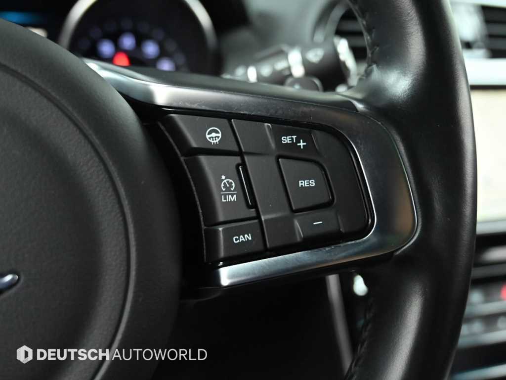 Jaguar XE 2016 Blanco - Importación desde Corea - HF Imports Iquique - Foto 17