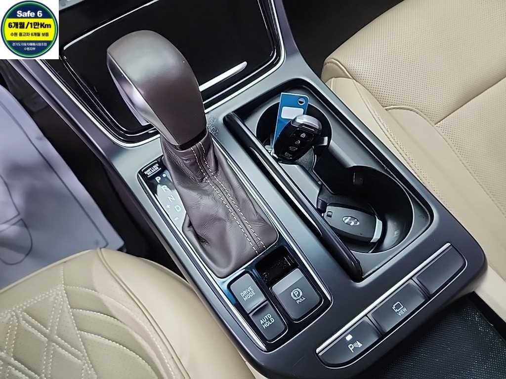 HYUNDAI Grandeur - Vista 8