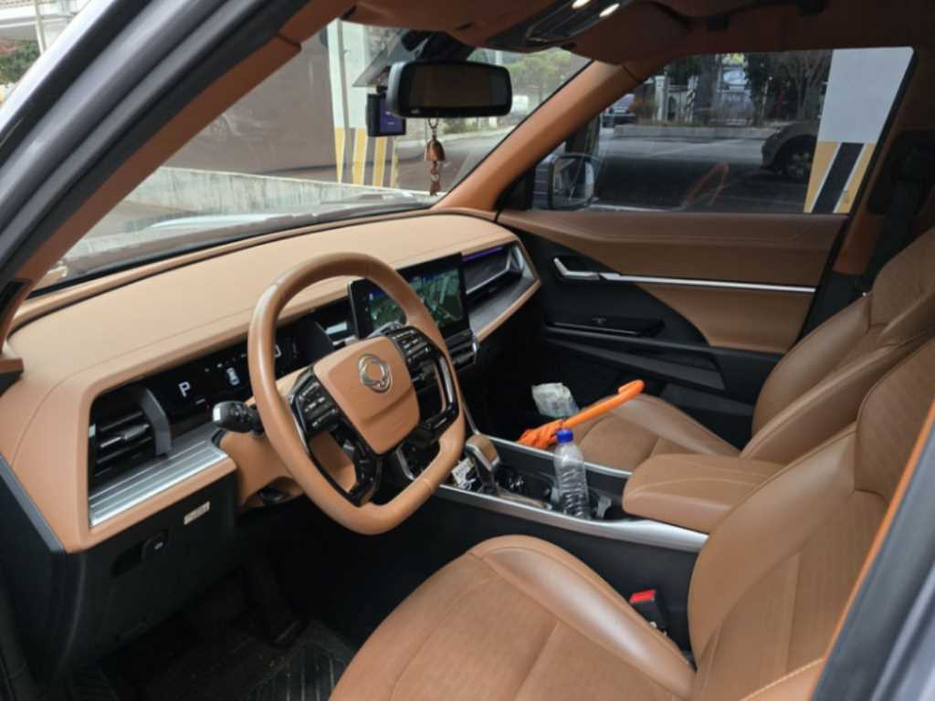 Ssangyong Torres - Vista 4