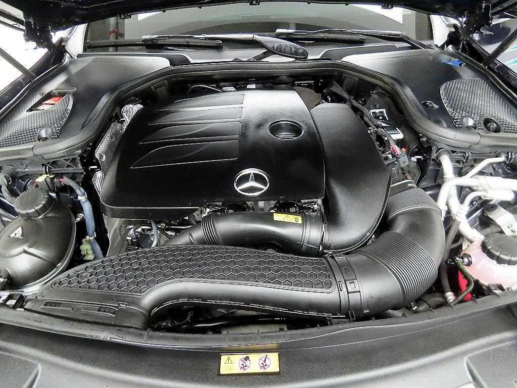 Mercedes Benz E class 2023 Azul - Importación desde Corea - HF Imports Iquique - Foto 20