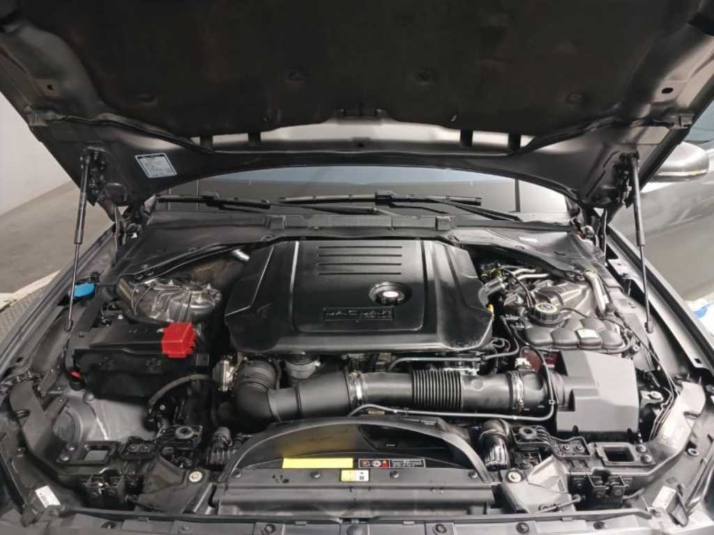 Jaguar XF 2018 - Importación desde Corea - HF Imports Iquique - Foto 19