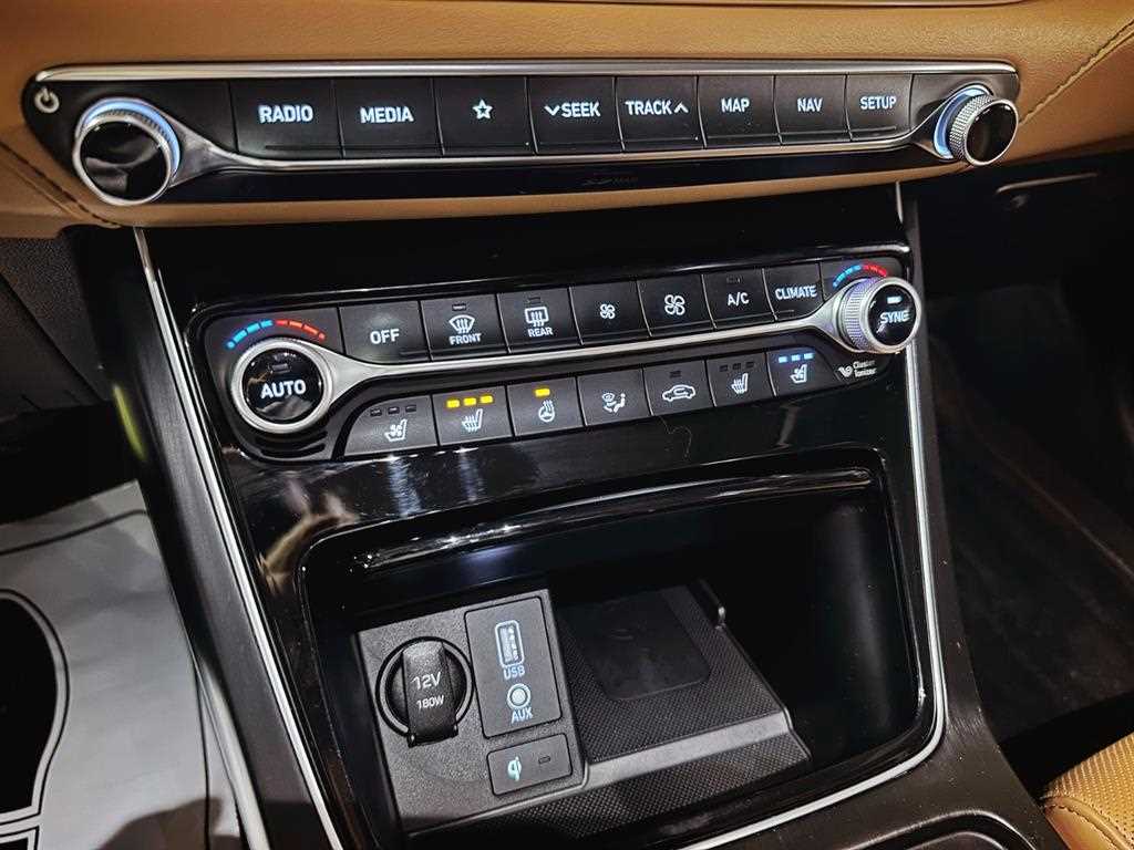 HYUNDAI Grandeur - Vista 11