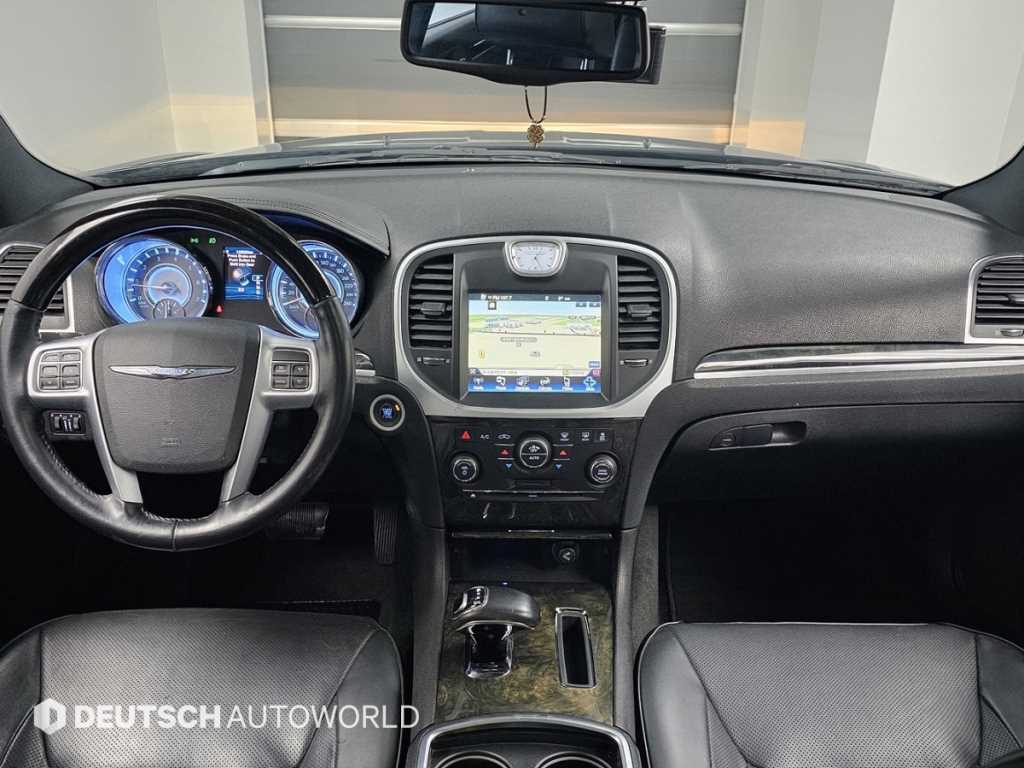 Chrysler 300C - Vista 7