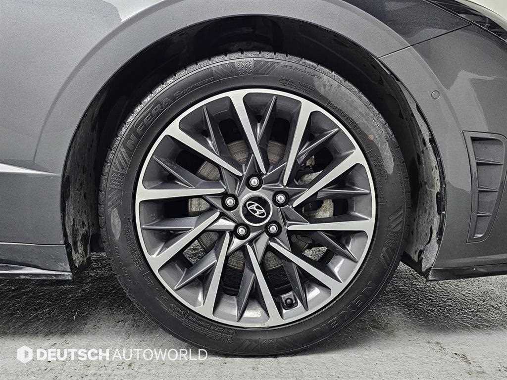 HYUNDAI Sonata - Vista 5