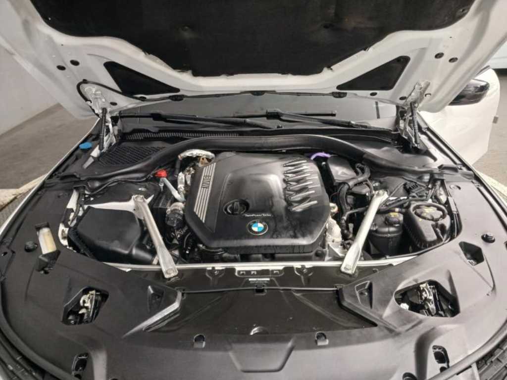 BMW 8 Series 2021 Blanco - Importación desde Corea - HF Imports Iquique - Foto 19
